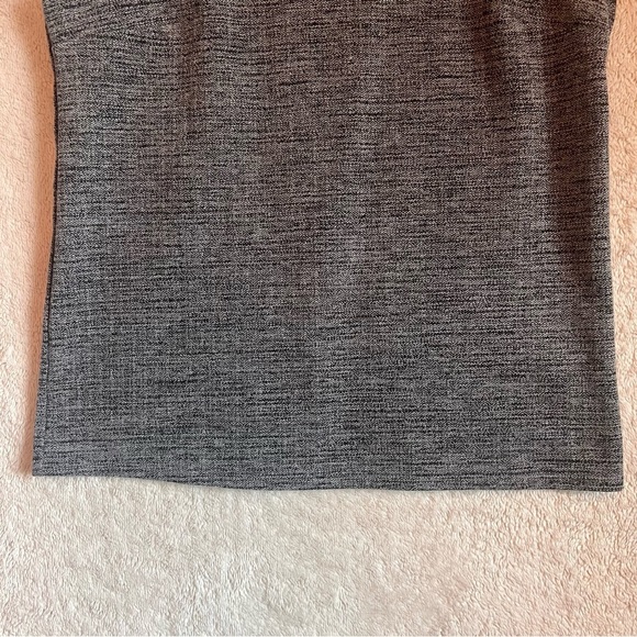 Banana Republic Gray Mock Neck Sleeveless Knit Top Size M Academia Librarian - Picture 5 of 7